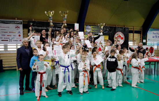 Turniej w Rawie Mazowieckiej 14 kwietnia 2019 Kielecki Klub Karate Kyokushin Koronea - Kielczanie dobrze wypadli